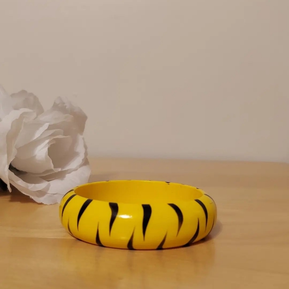 Vintage Yellow and Black Tiger Striped Wooden Bangle Bracelet